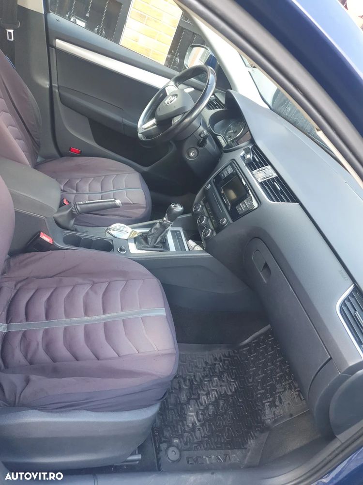 Skoda Octavia 1.6 TDI AMBITION - 6