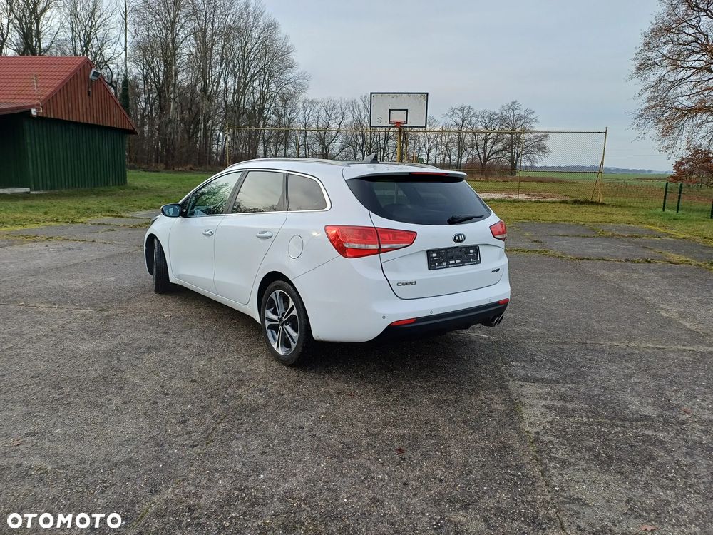 Kia Ceed 1.6 CRDi GT Line DCT - 3