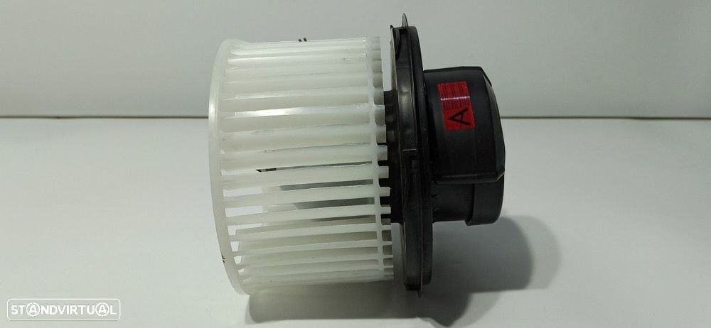 MOTOR SOFAGEM NISSAN NV 200 (M20) KOMBI COMFORT - 4