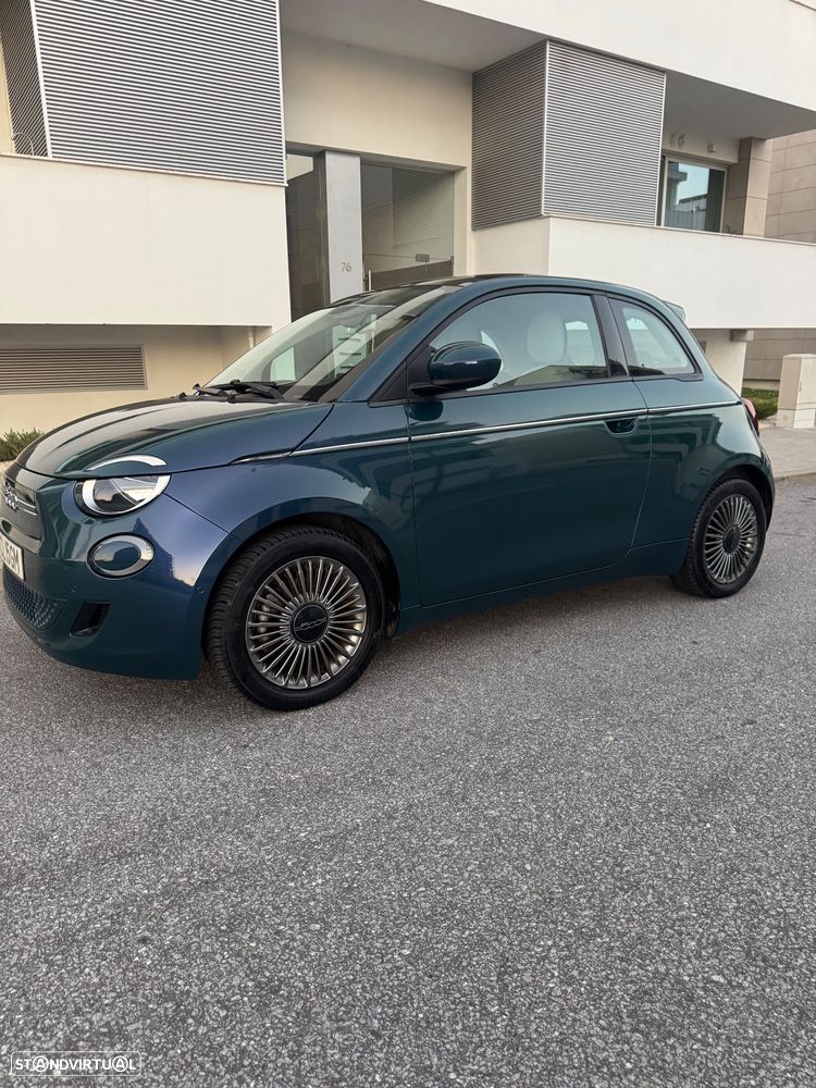 Fiat 500e 42kWh ICON — fotografia 23