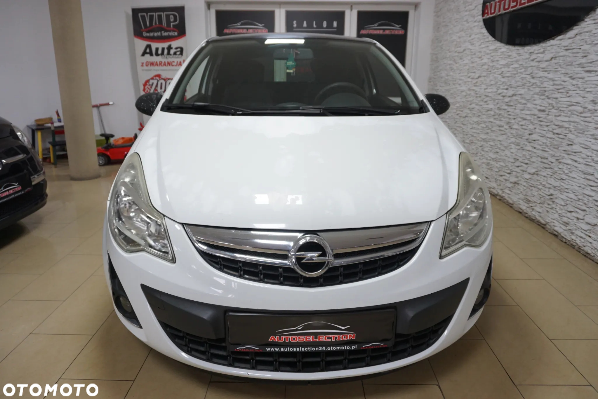 Opel Corsa 1.4 16V Color Edition - 3