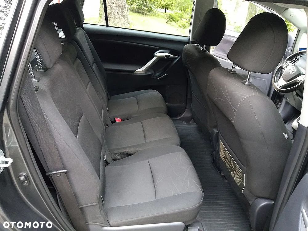 Toyota Verso 1.6 Sprint - 12