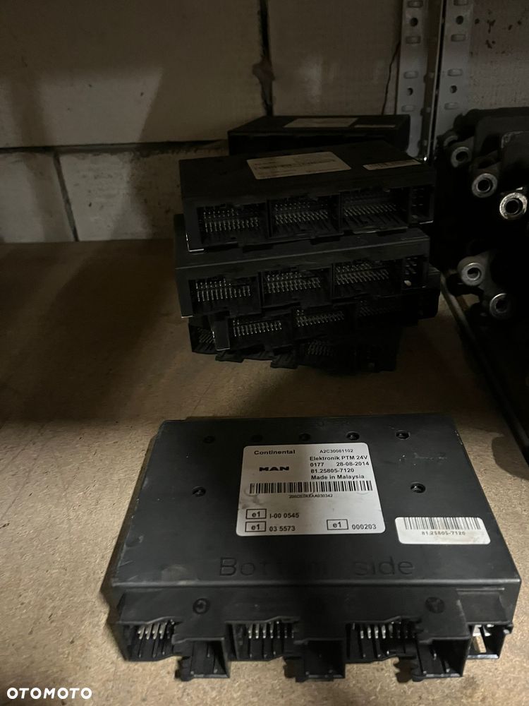Sterownik PTM MAN TGX TGL TGM Euro 6 81.25805-7120 demontaż - 1