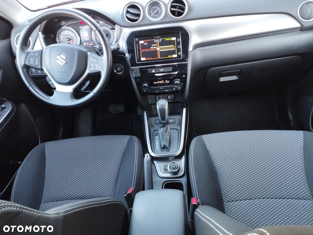 Suzuki Vitara 1.4 Boosterjet SHVS Premium 4WD - 28