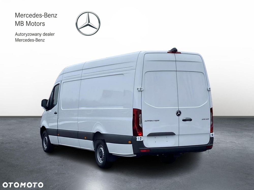 Mercedes-Benz Sprinter - 5
