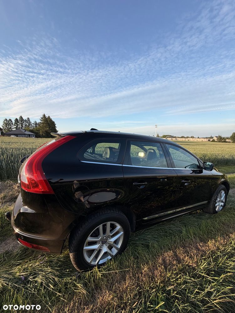 Volvo XC 60 T5 AWD Drive-E Summum - 6
