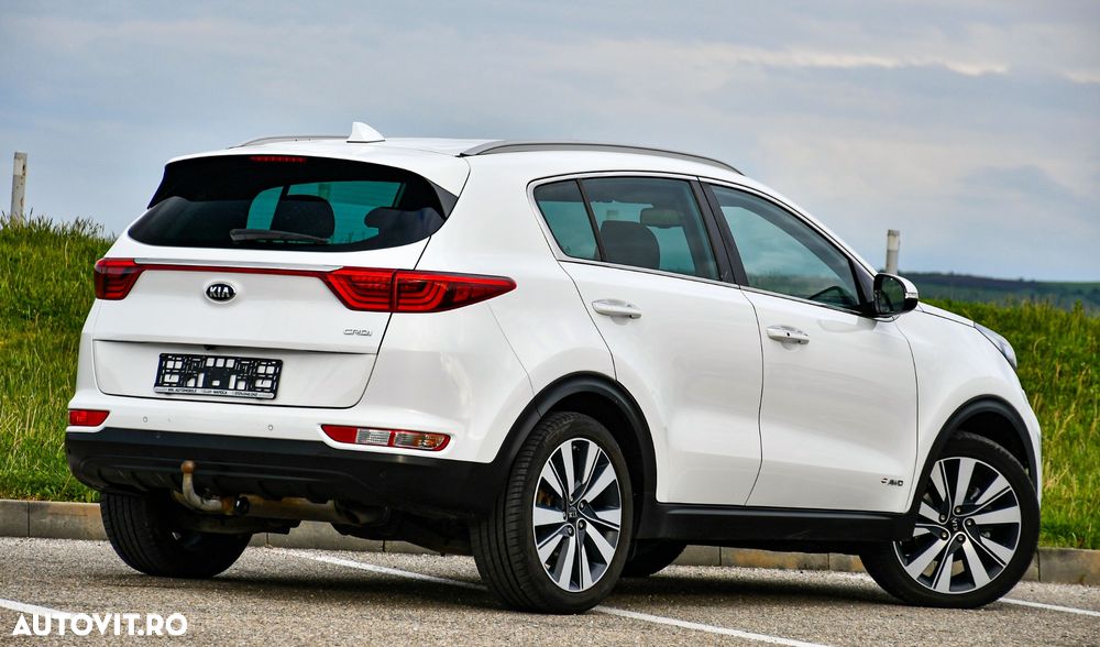 Kia Sportage 2.0 CRDI 4WD Automatik Vision - 12