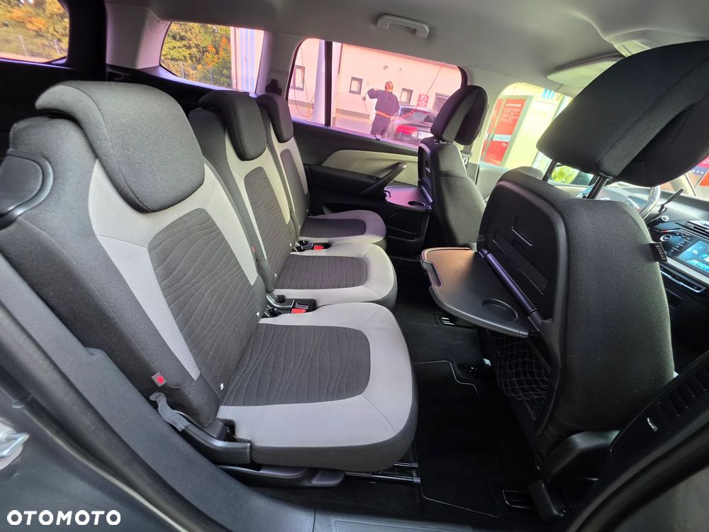 Citroën C4 Grand Picasso - 23