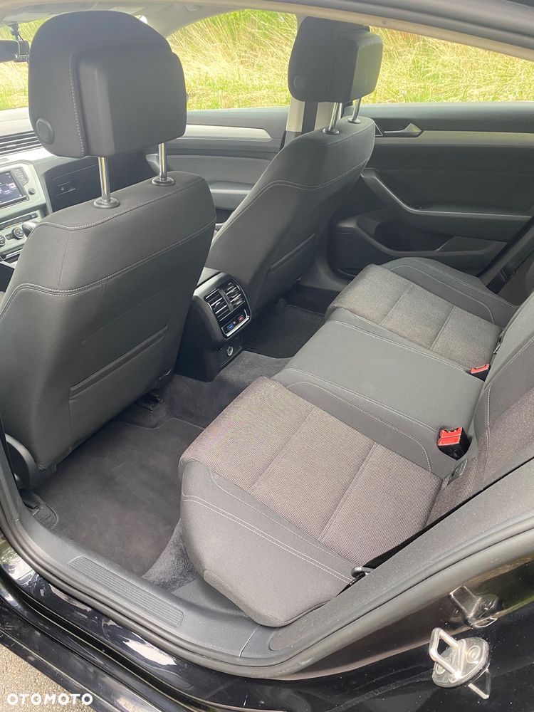 Volkswagen Passat 2.0 TDI BMT Comfortline DSG - 13