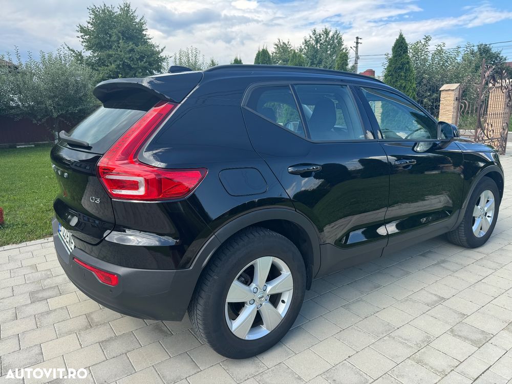 Volvo XC 40 D3 Momentum Pro - 9