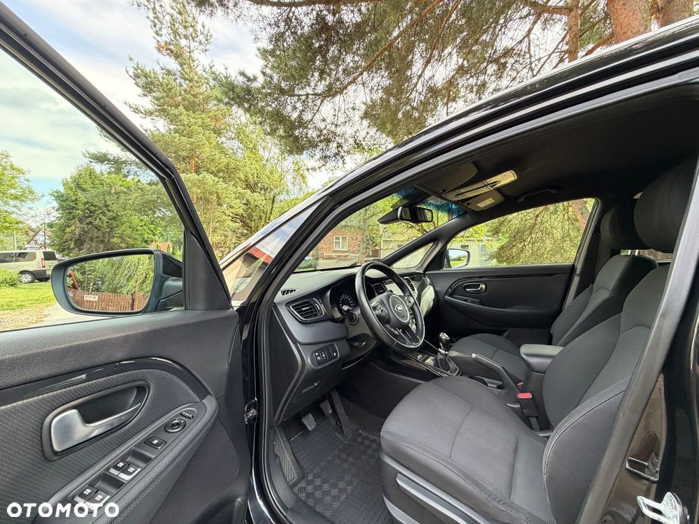 Kia Carens 2.0 GDI XL EU6 - 14