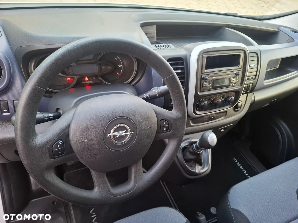 Opel Vivaro 2018 L2H2 MAXI * klima 3osobowy - 19