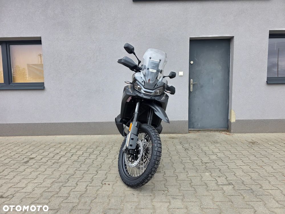CFMoto 1000 MT-X - 9
