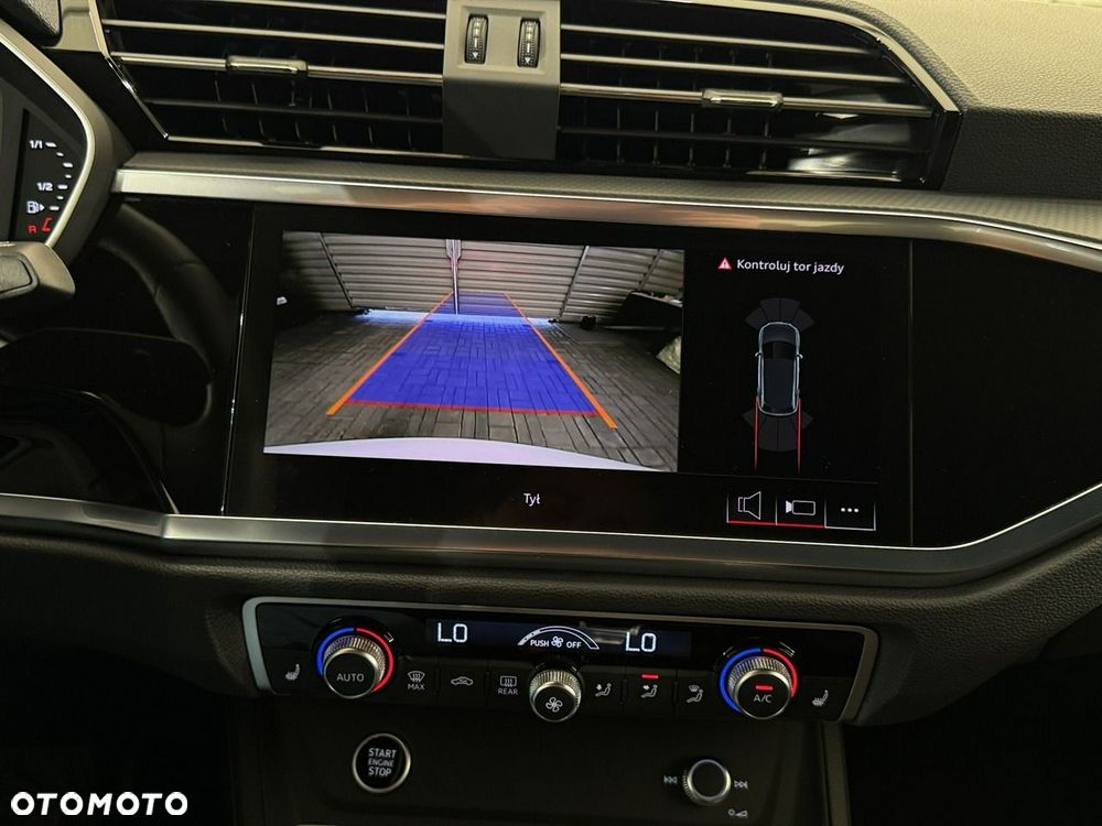 Audi Q3 - 21