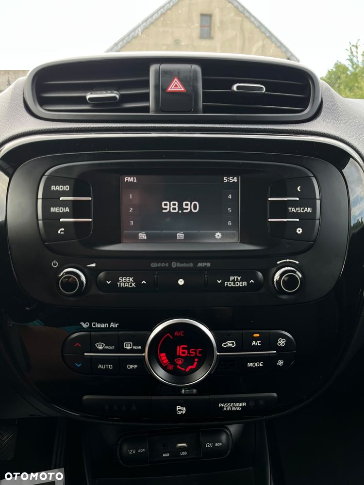 Kia Soul 1.6 CRDI Dream-Team Edition - 17
