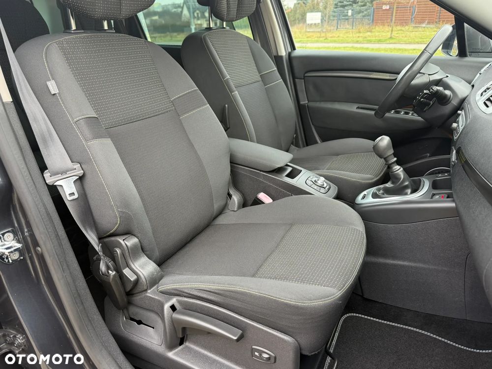 Renault Scenic TCe 130 Dynamique - 36