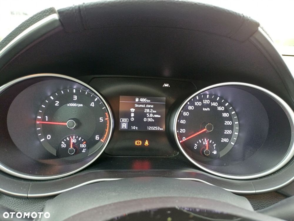 Kia Ceed 1.6 CRDi mHEV GT-Line - 26