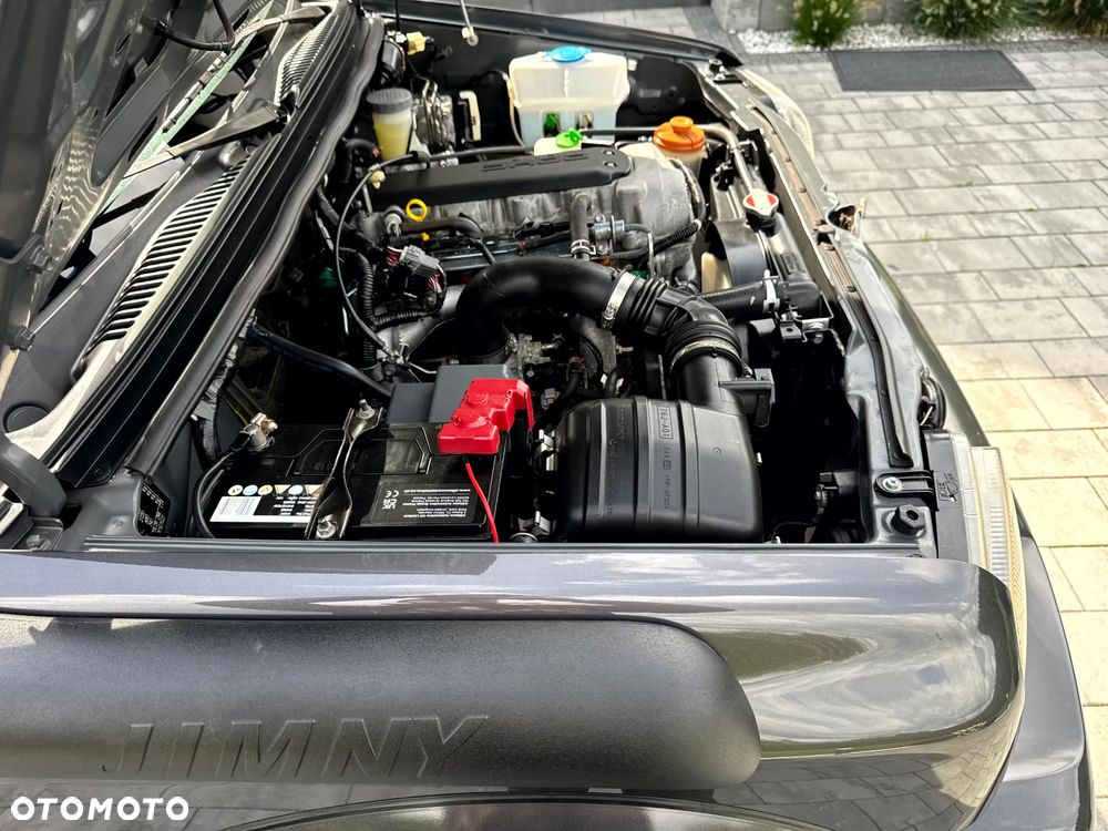 Suzuki Jimny - 26