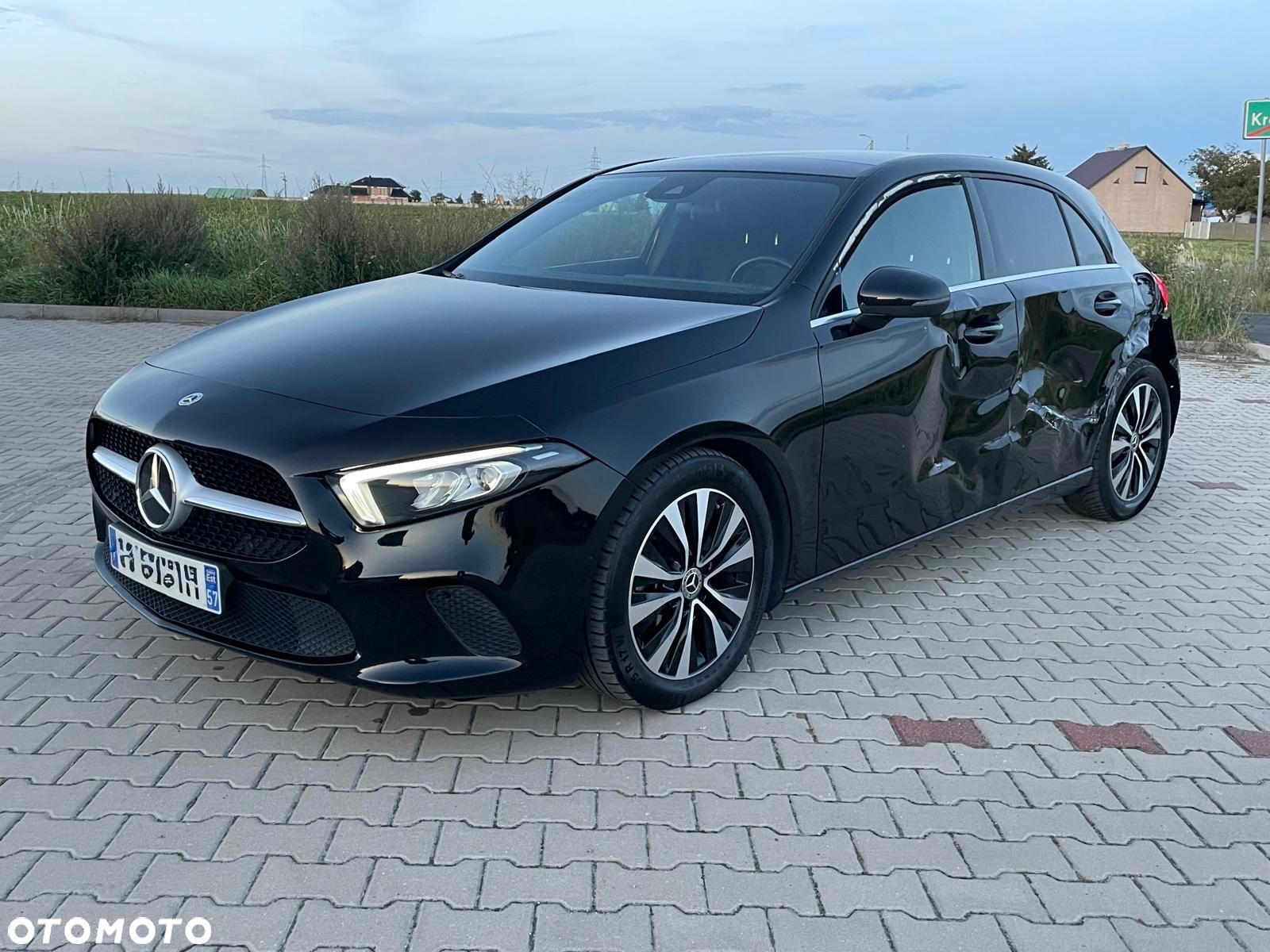 Mercedes-Benz Klasa A 180 d Advanced Progressive - 3