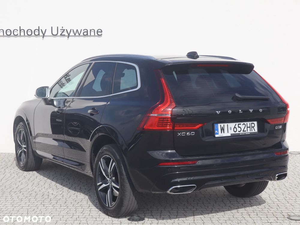 Volvo XC 60 D3 R-Design - 3