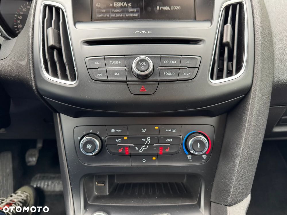 Ford Focus 1.0 EcoBoost Titanium - 35