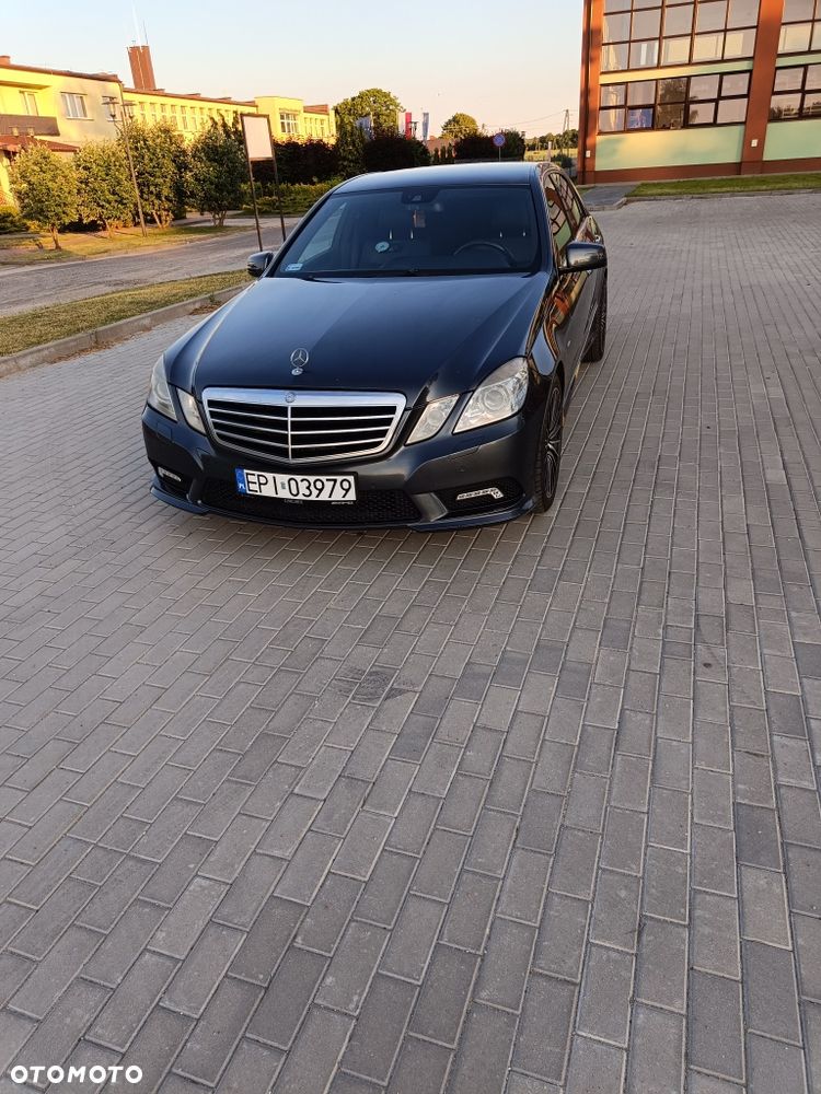 Mercedes-Benz Klasa E - 1