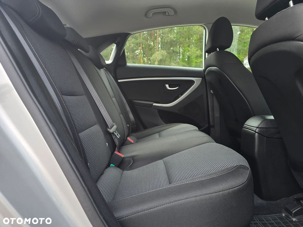 Hyundai i30 1.4 Passion - 22