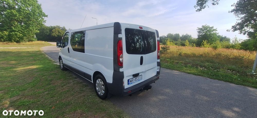 Opel VIVARO - 9