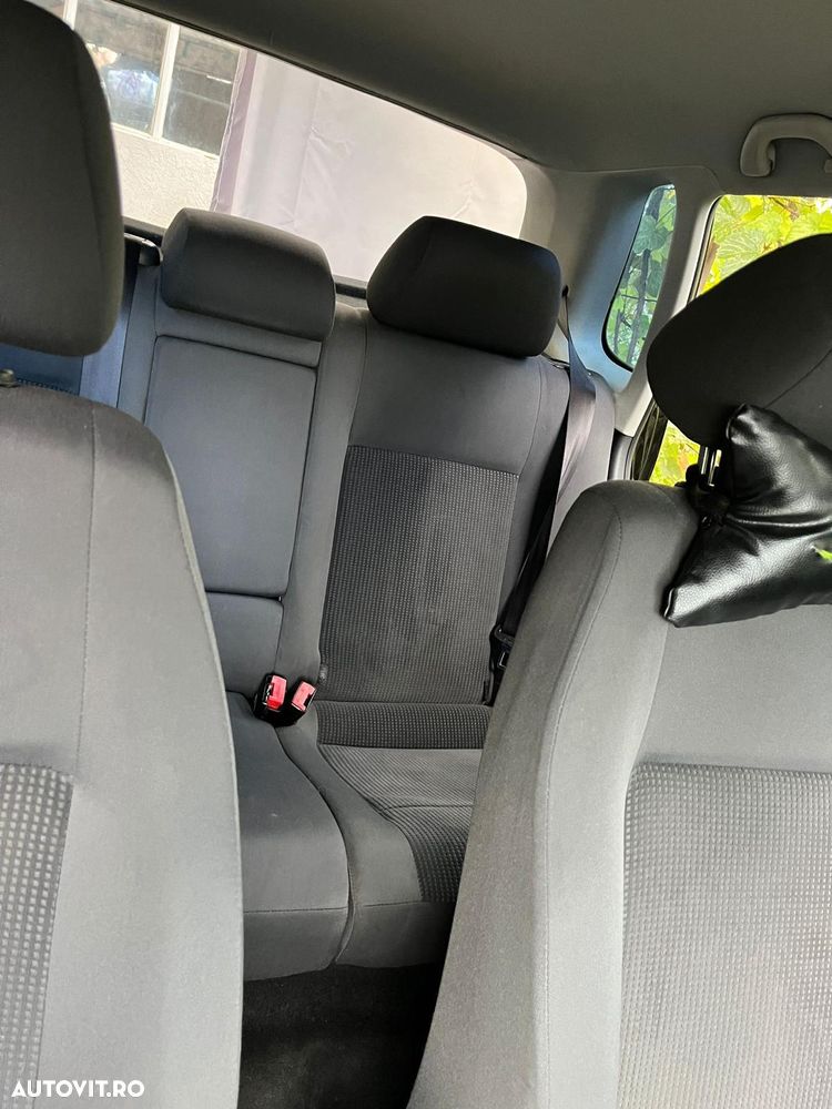 Volkswagen Polo 1.4 TDI Attractive DPF - 14