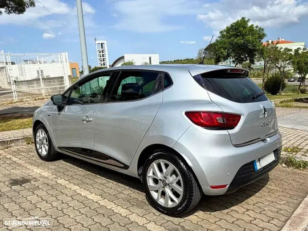 Renault Clio - 4