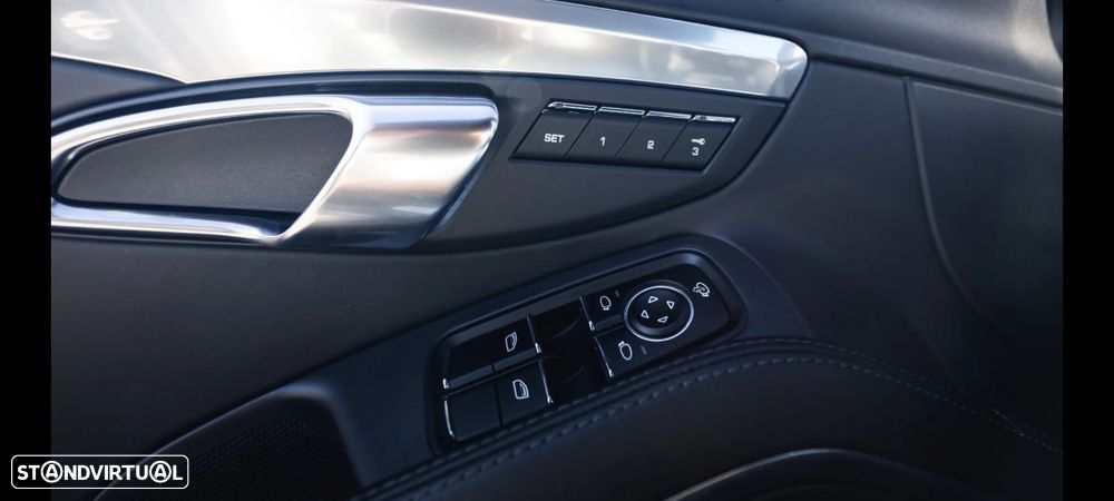 Porsche 911 (991) Carrera 2 S PDK - 4