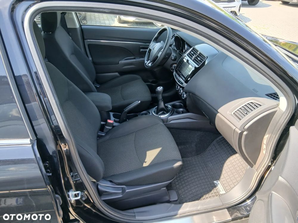 Mitsubishi ASX 1.6 Invite - 9