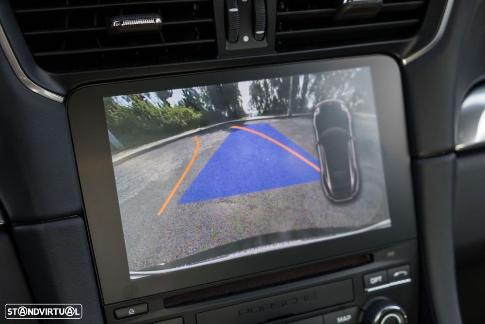 Porsche 911 (991) Carrera 4 S PDK - 19