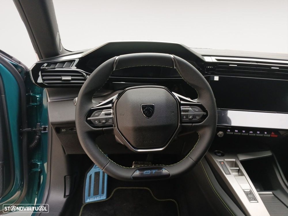 Peugeot e-308 58 kWh GT - 12