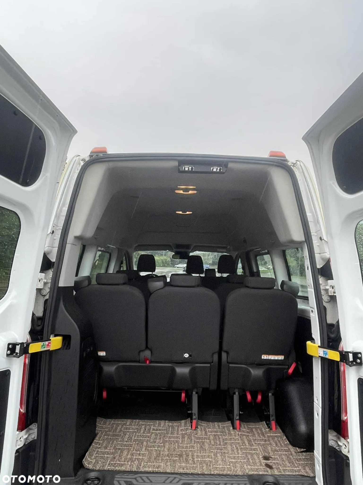 Ford Transit Custom 340 L1H2 VA MH Trail - 19