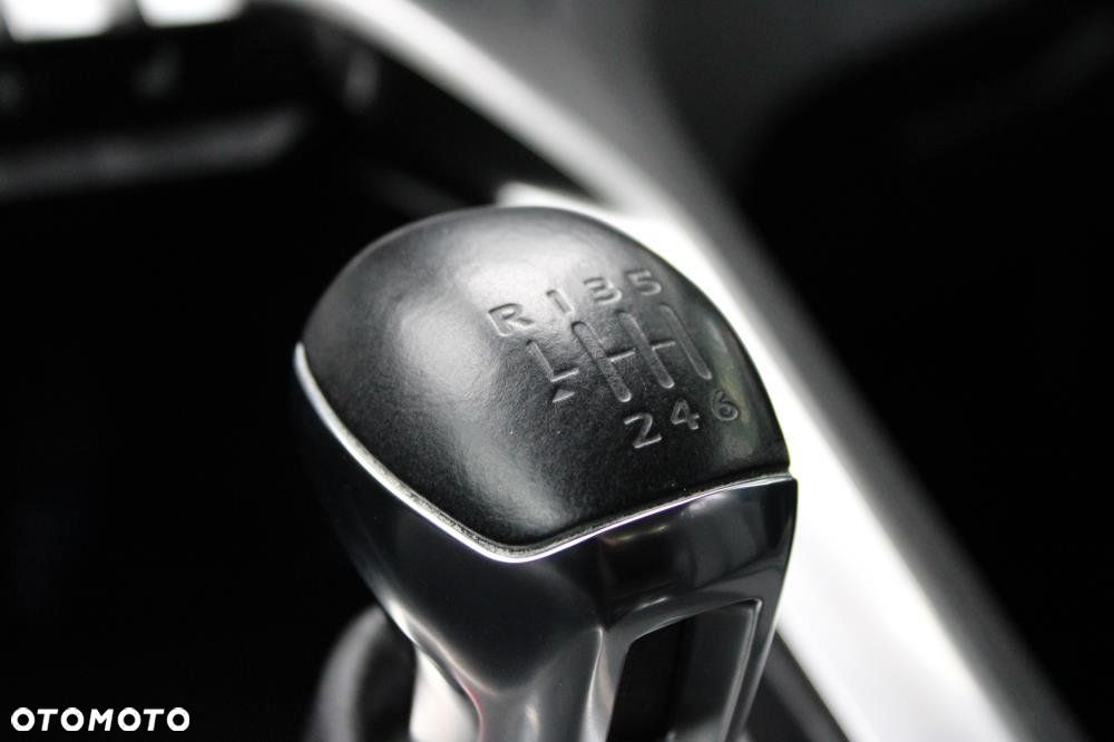 Peugeot 3008 - 15