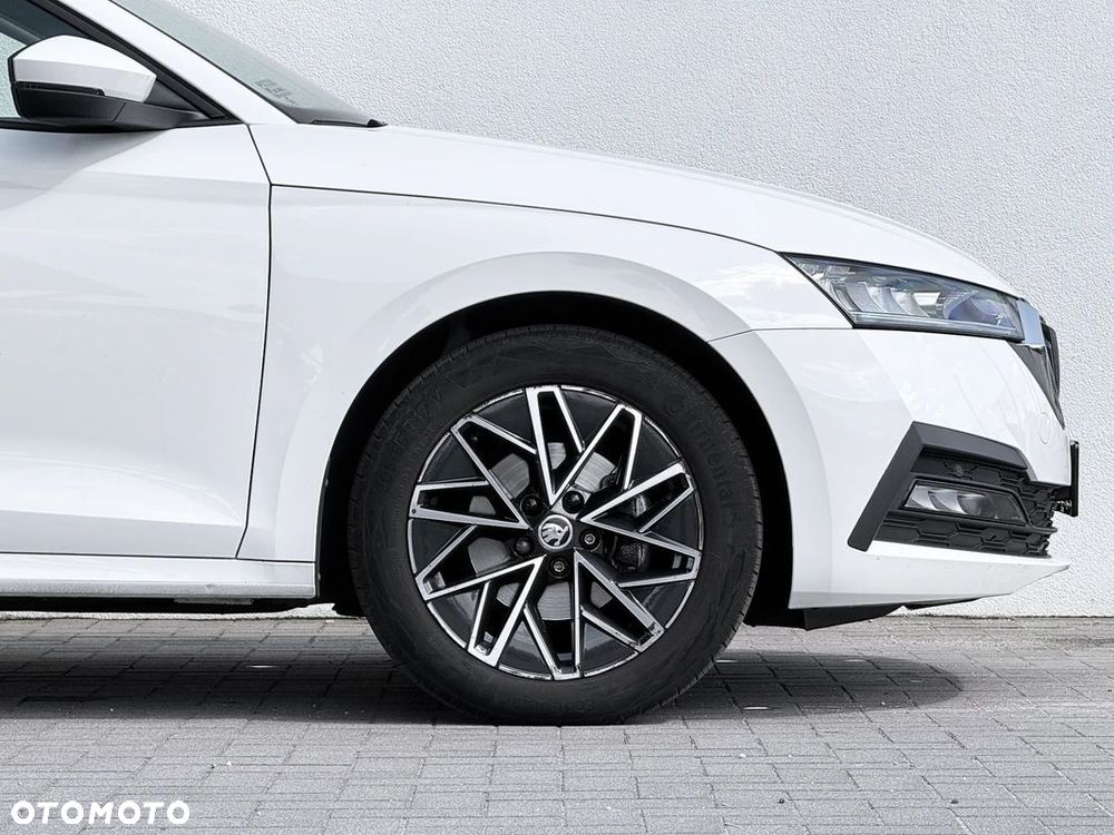Skoda Octavia 1.5 TSI ACT Ambition - 32