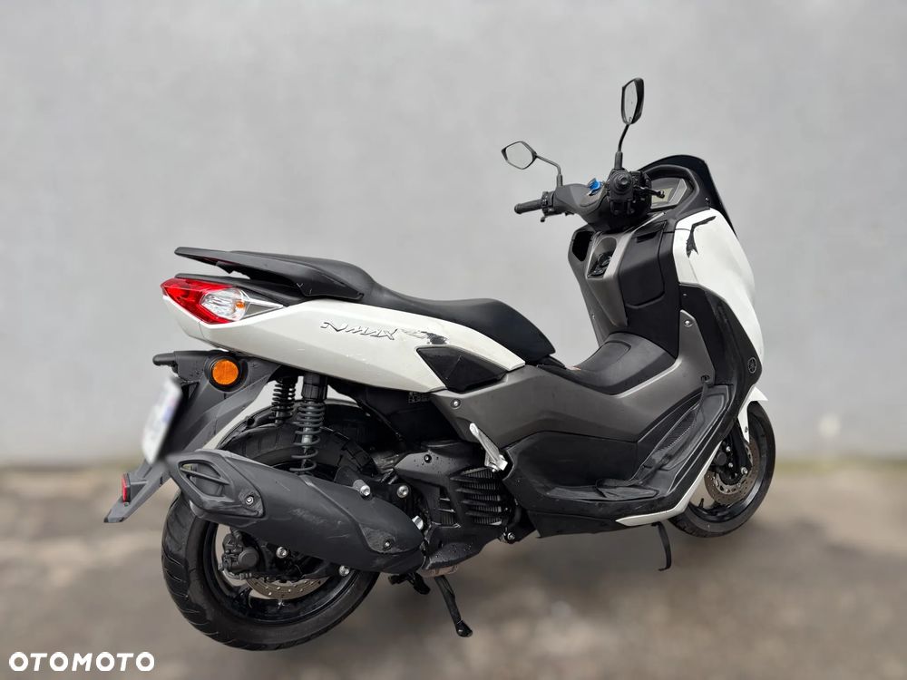 Yamaha NMAX - 3