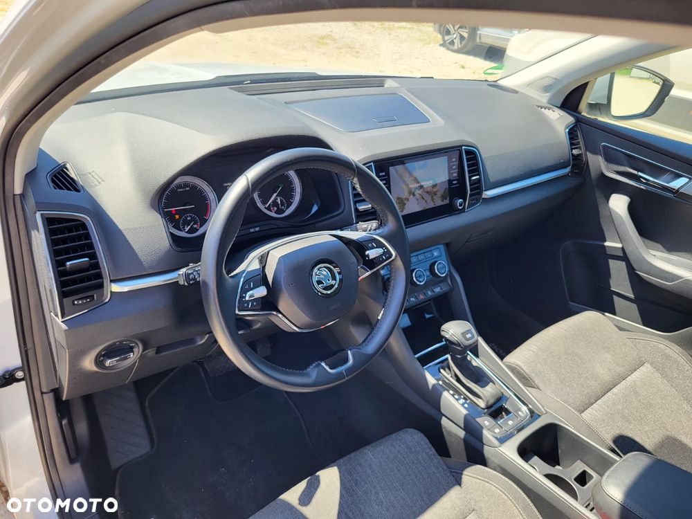 Skoda Karoq 2.0 TDI SCR DSG Ambition - 25
