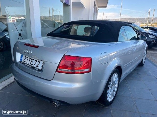 Audi A4 Cabrio 1.8 T Sport - 8