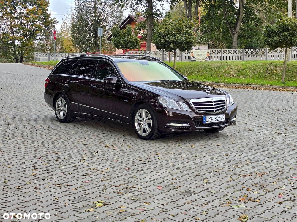 Mercedes-Benz Klasa E 250 CDI DPF BlueEFFICIENCY Avantgarde - 3