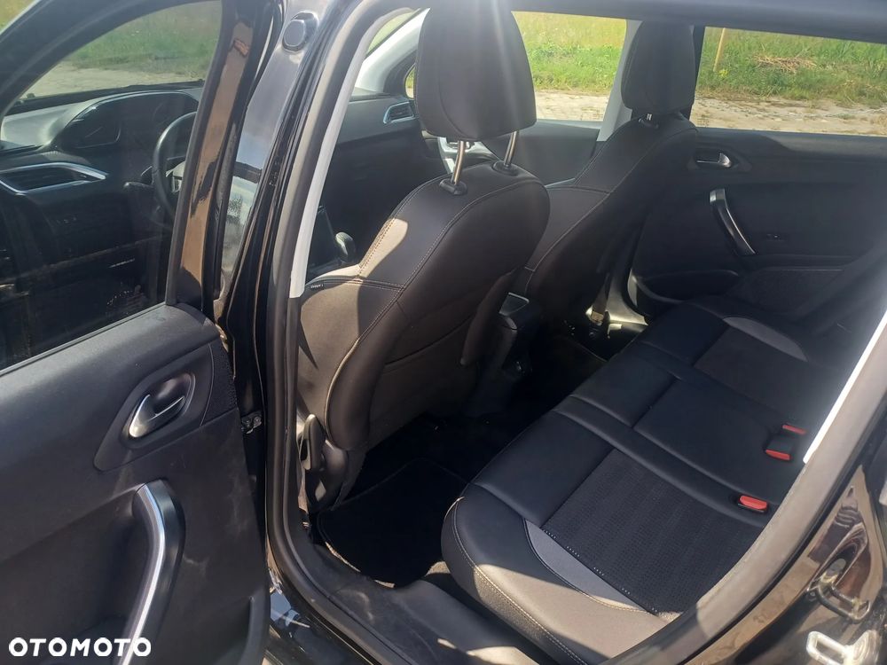 Peugeot 2008 1.6 BlueHDi Crossway - 7