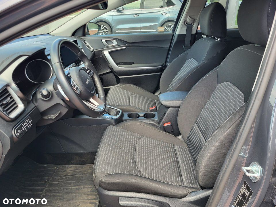 Kia Ceed - 20