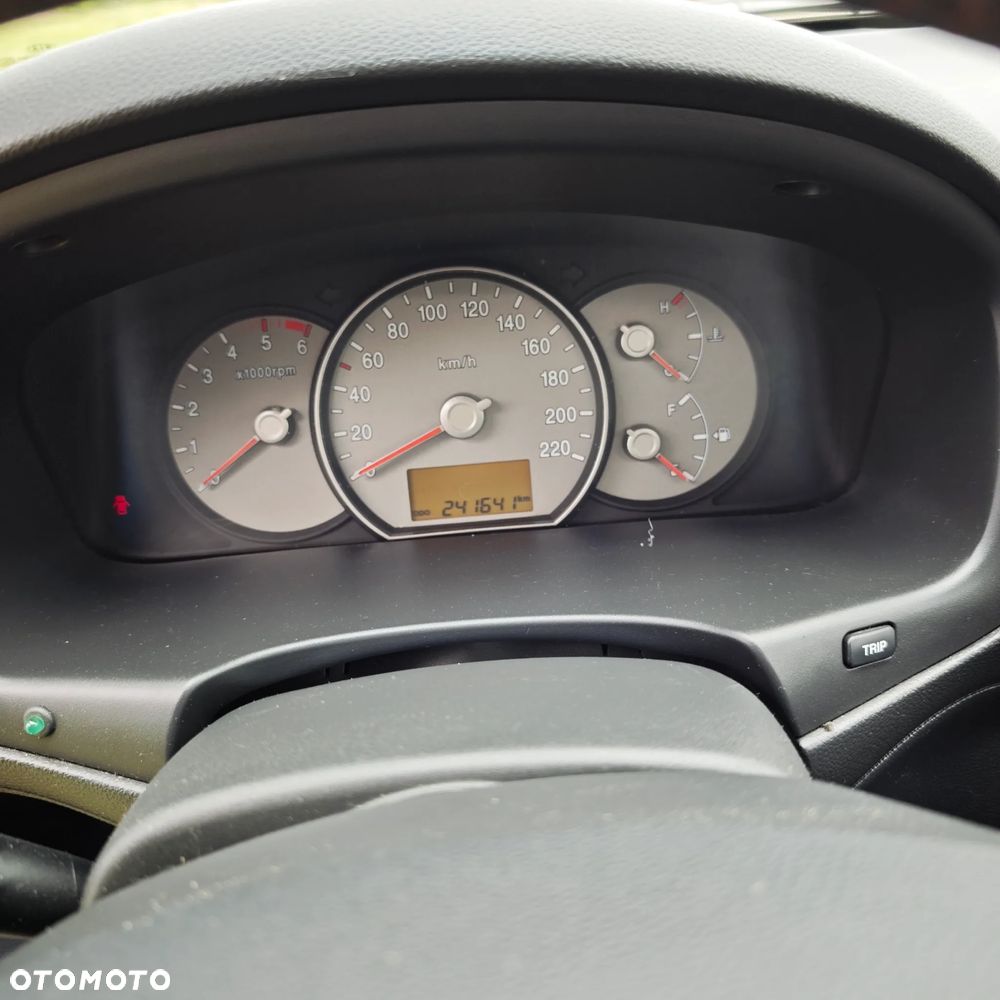 Kia Carens 2.0 CRDi Freedom - 10