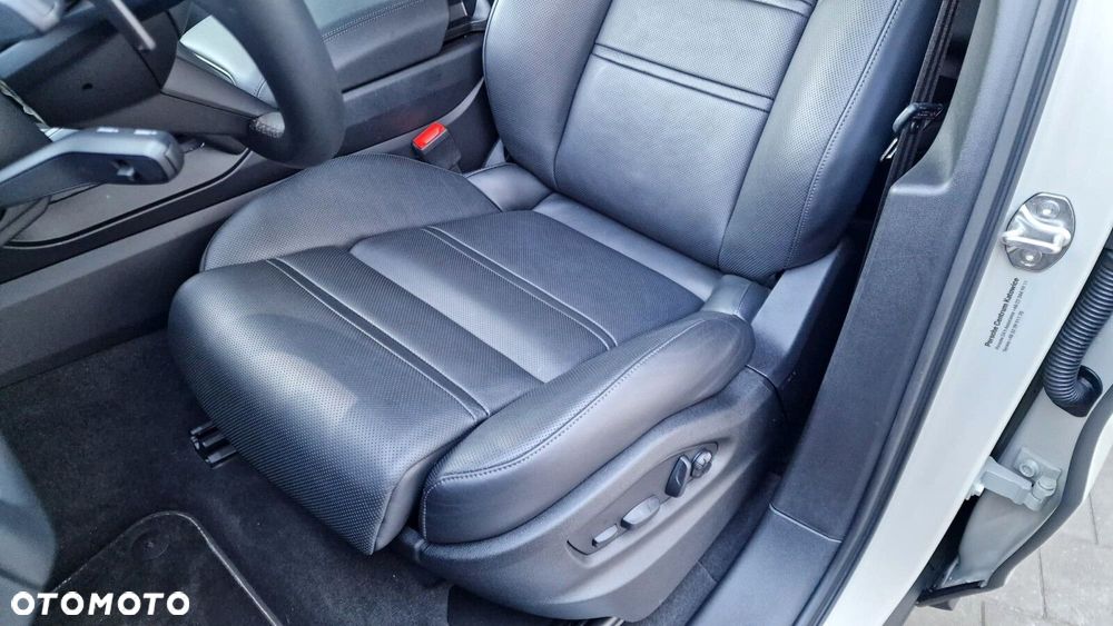 Porsche Cayenne - 17