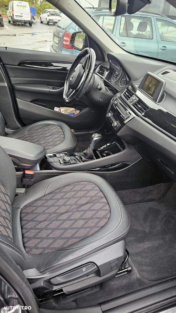 BMW X1 - 11