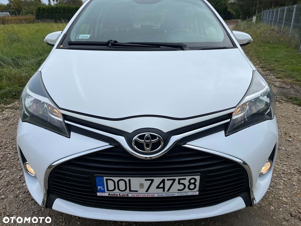 Toyota Yaris 2016 photo 5