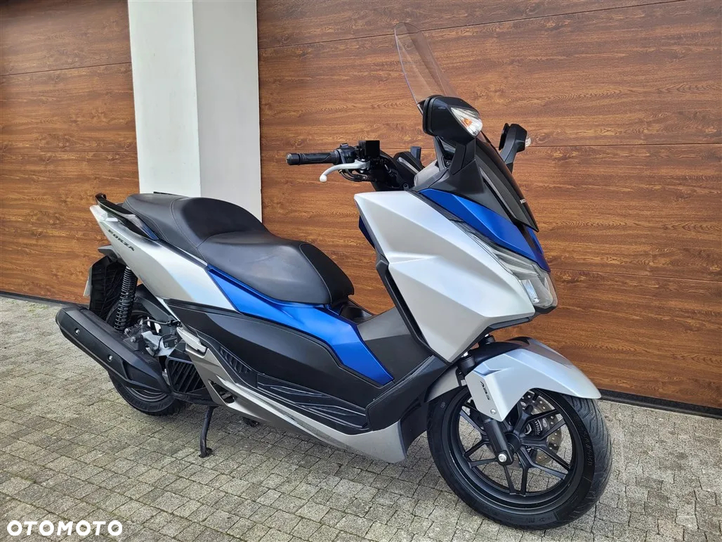 Honda NSS - 23
