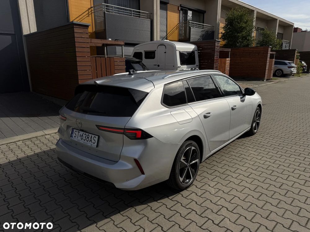 Opel Astra 2023 photo 4
