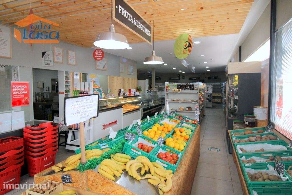 Arrendamento loja com armazém neste momento esta bazio  Centro do O... - Grande imagem: 5/27